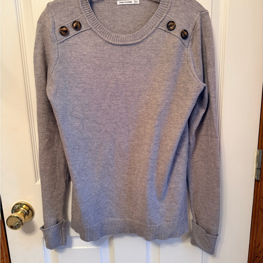 Pink Clover Heather Gray Button-Accent Sweater Size M